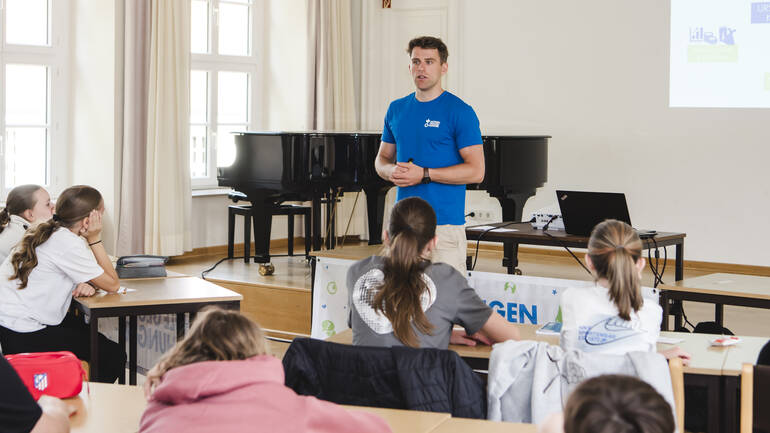 Bildung gegen den Hunger