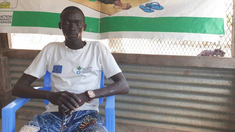 Andrea, Gesundheitshelfer in Malualkon, Südsudan Andrea, Gesundheitshelfer in Malualkon, Südsudan
