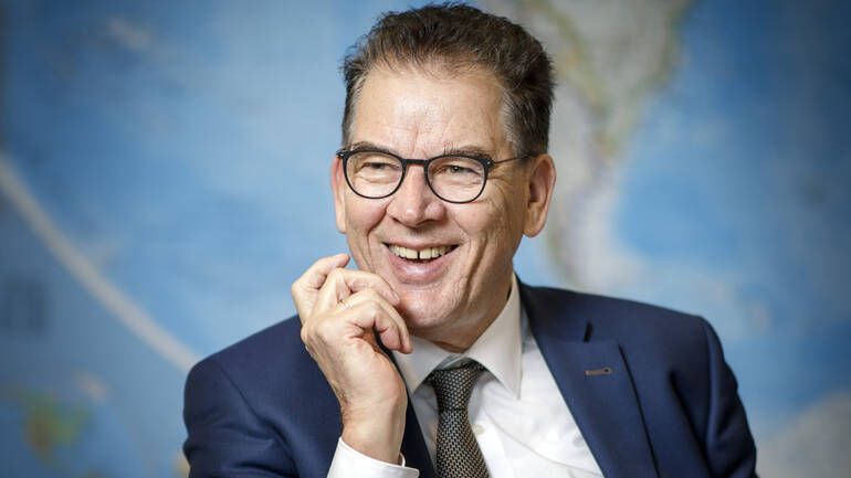 Dr. Gerd Müller Dr. Gerd Müller