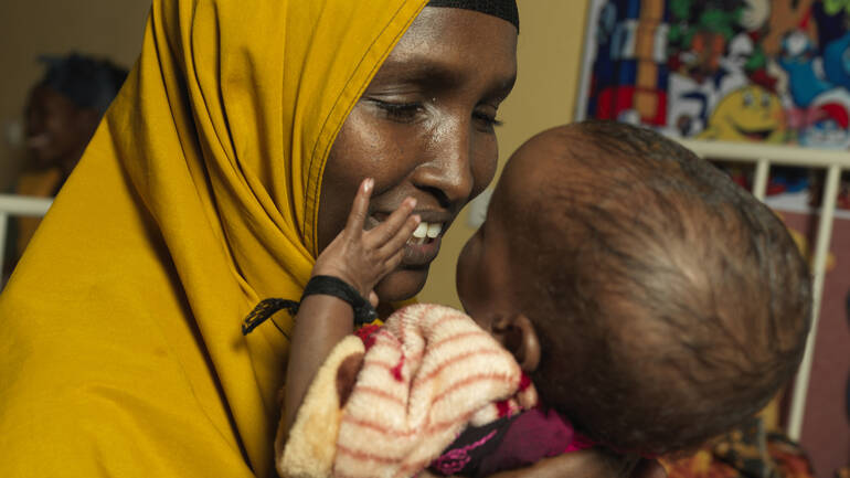 Safiya mit ihrer Tochter