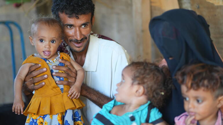 Ali Ahmed Faid Al-Sahid und seine Familie Ali Ahmed Faid Al-Sahid und seine Familie