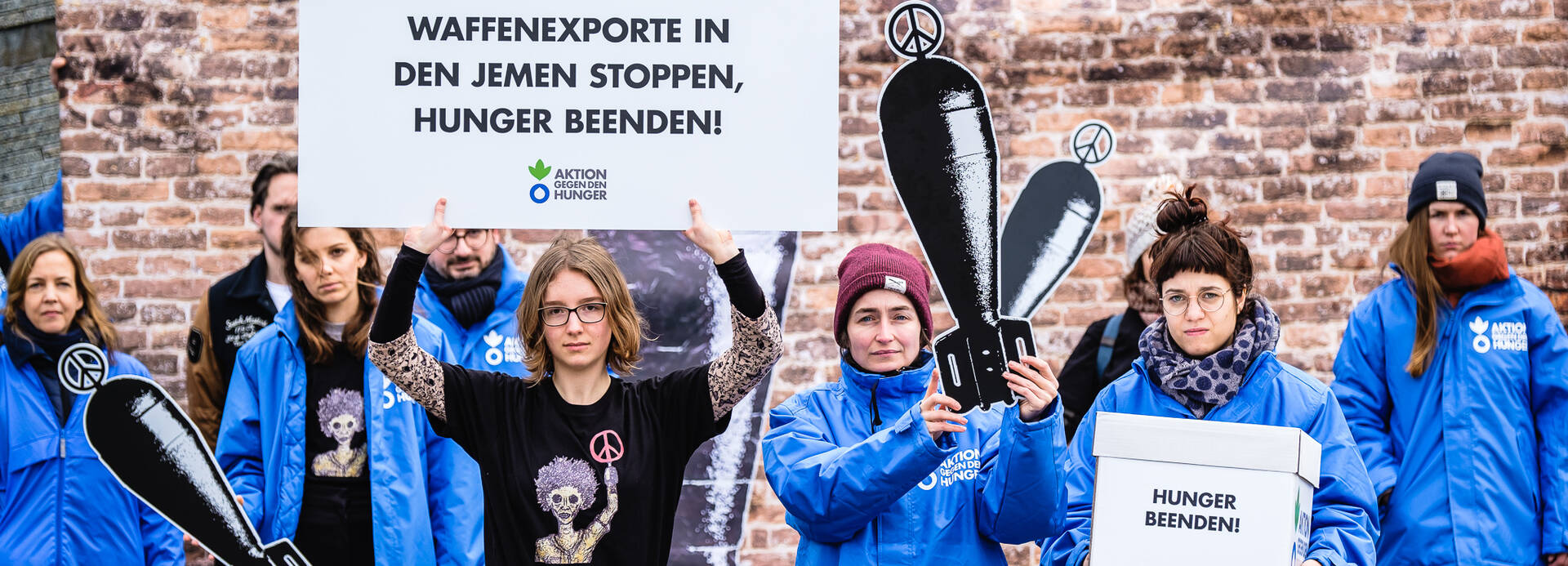 Übergabe der Petition an Wirtschaftsministerium: Gegen Waffenexporte an Jemenkriegsparteien Übergabe der Petition an Wirtschaftsministerium: Gegen Waffenexporte an Jemenkriegsparteien