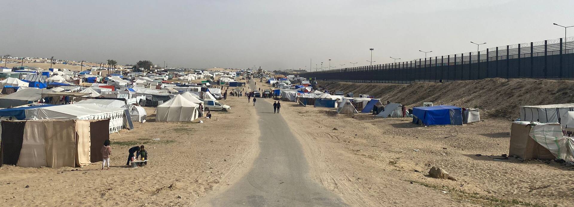Ein Lager im Süden des Gazastreifens: In Rafah wird nun zur Evakuierung aufgerufen. Doch kein Ort in Gaza ist sicher. Ein Lager im Süden des Gazastreifens: In Rafah wird nun zur Evakuierung aufgerufen. Doch kein Ort in Gaza ist sicher.