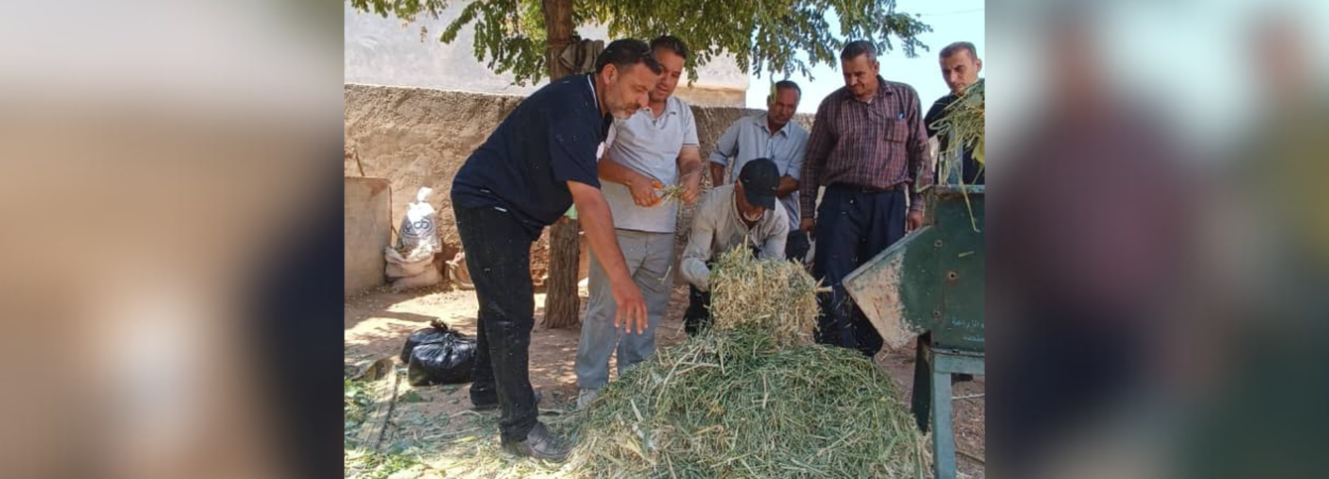 Schulung zur Herstellung von Silage, Kompost und Futterblöcken Schulung zur Herstellung von Silage, Kompost und Futterblöcken