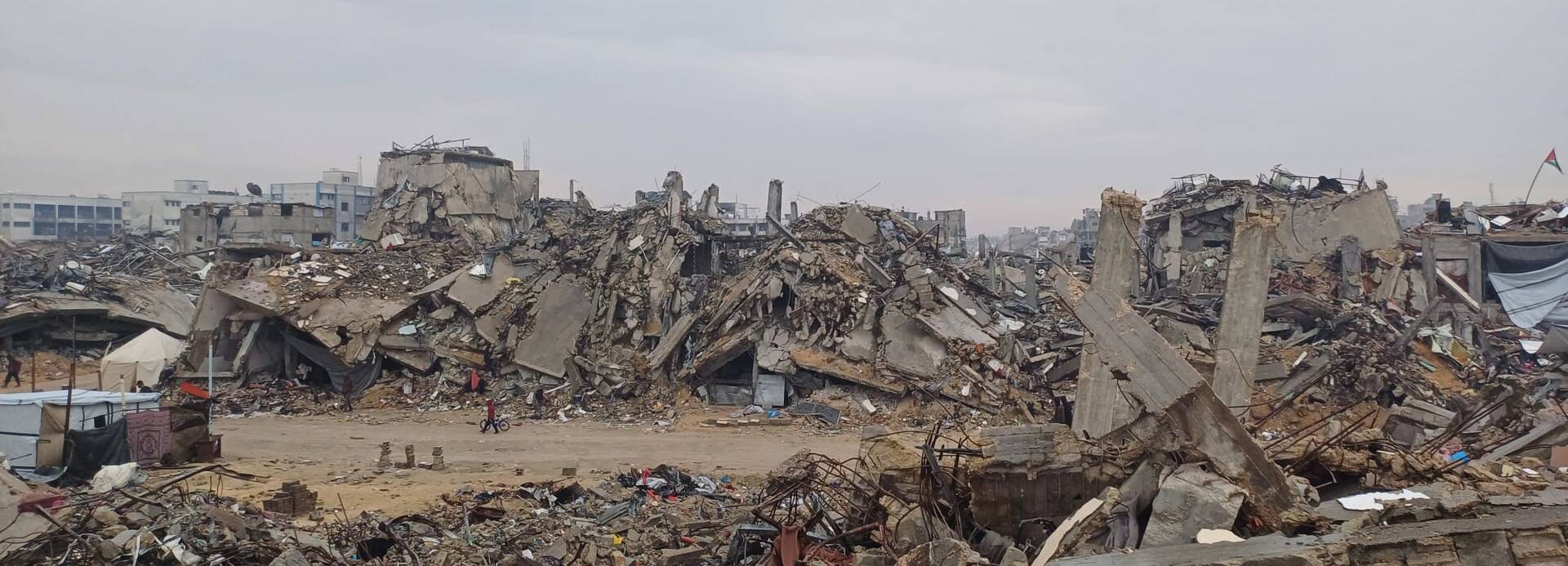 Weitflächig zerstörtes Viertel im Gazastreifen Weitflächig zerstörtes Viertel im Gazastreifen