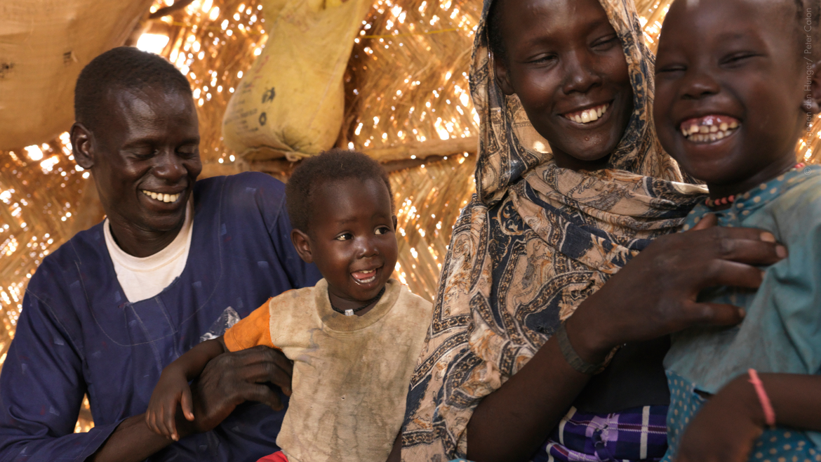 Glückliche Familie aus dem Sudan Glückliche Familie aus dem Sudan
