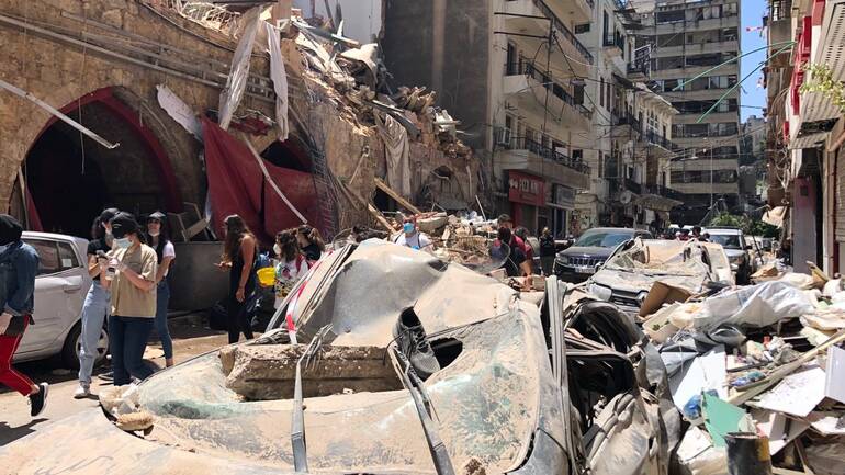 Ein zerstörter Straßenzug in Beirut
