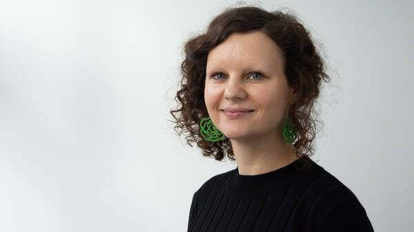 Nadine Kölzig Nadine Kölzig