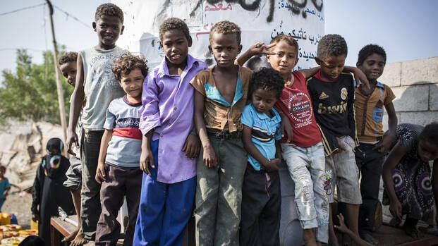 Gruppe von Kindern im Jemen